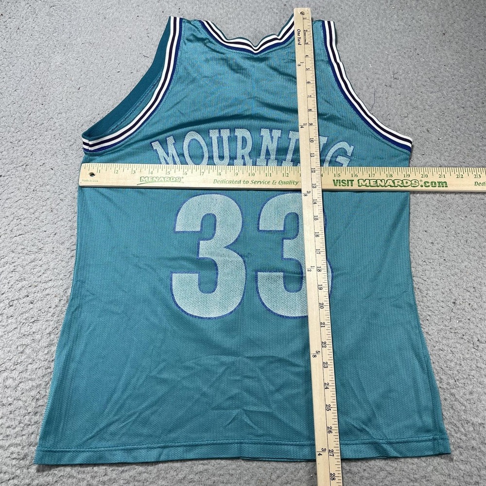 Charlotte Hornets Jersey Mens Small Blue NBA Basketball Alonzo Mourning 33 - Picture 7 of 11